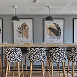 Odalys - Arènes - Palais Des Congrès Appart hôtel 4*