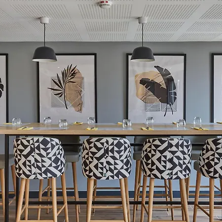 Odalys - Arenes - Palais Des Congres Lägenhetshotell 4*