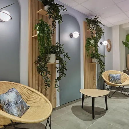 Aparthotel Odalys - Arenes - Palais Des Congres