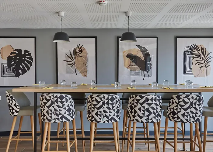 Odalys - Arenes - Palais Des Congres Aparthotel 4*