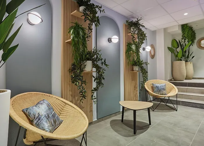 Aparthotel Odalys - Arenes - Palais Des Congres