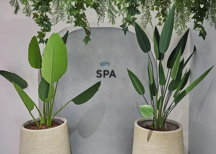 Odalys - Arènes - Palais Des Congrès 4* Nîmes