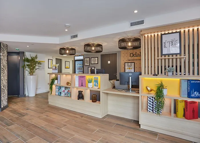 Odalys - Arenes - Palais Des Congres 4* Nîmes