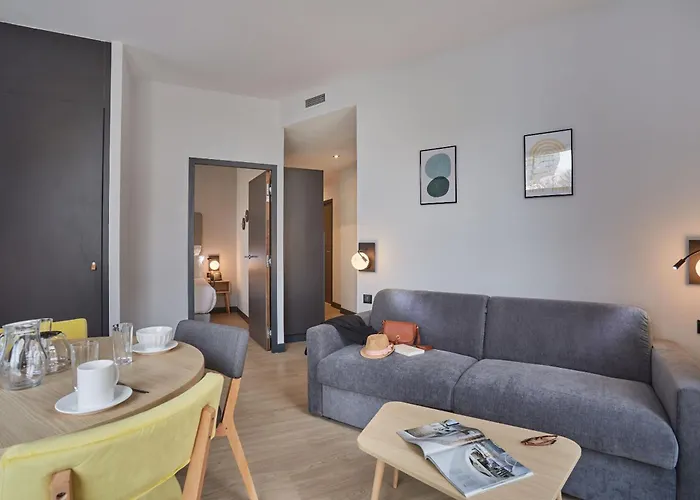 Aparthotel Odalys - Arenes - Palais Des Congres 4*